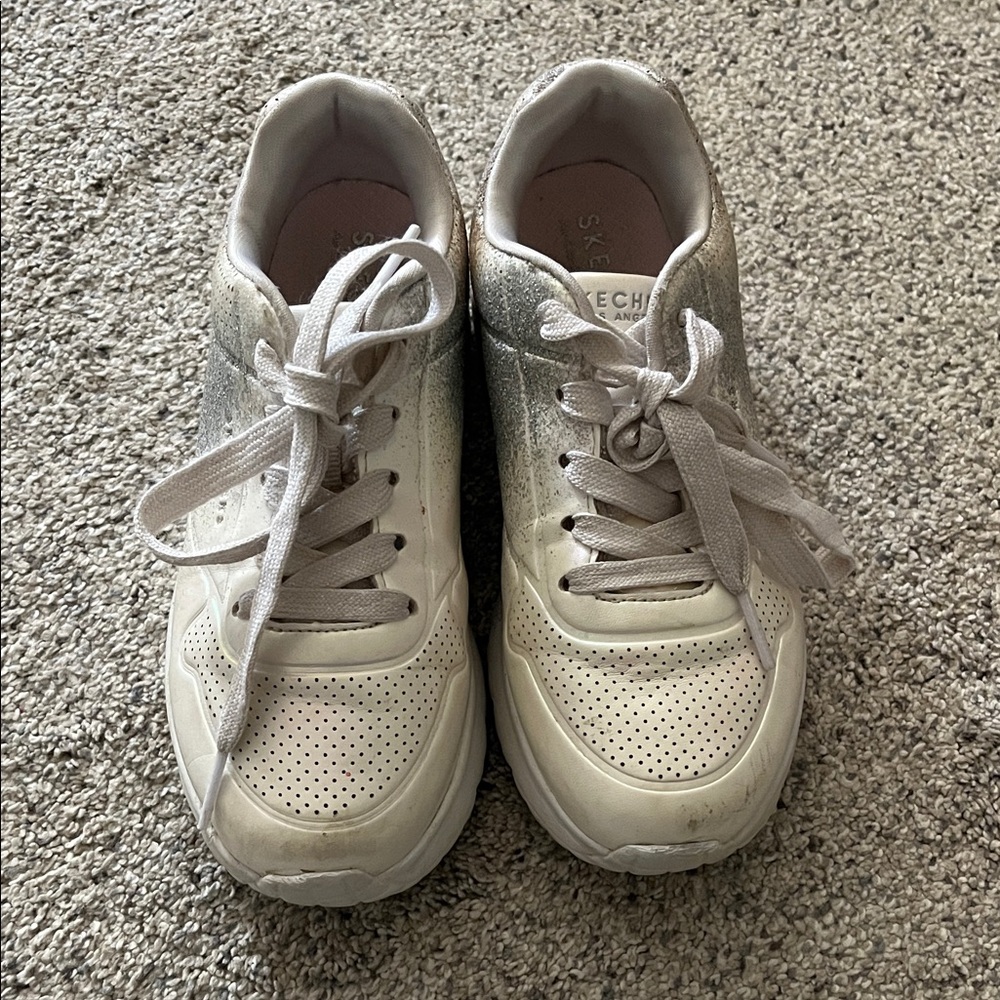 Skechers Kids Sneakers - White and Silver